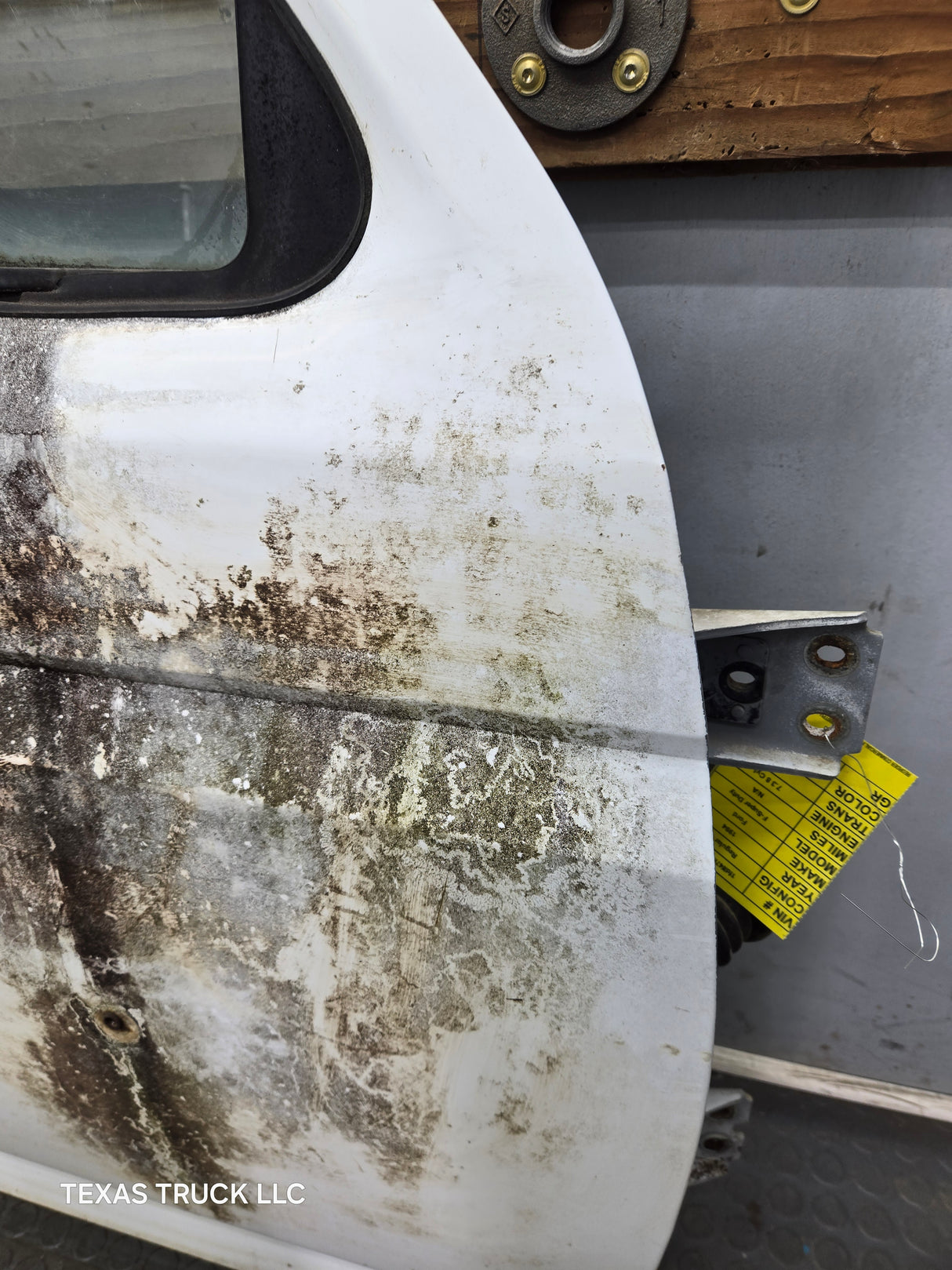 1987-1997 Ford F Series F250 F350 F450 F550 RH Passenger Side Front Door