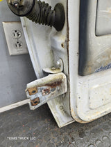 1987-1997 Ford F Series F250 F350 F450 F550 RH Passenger Side Front Door