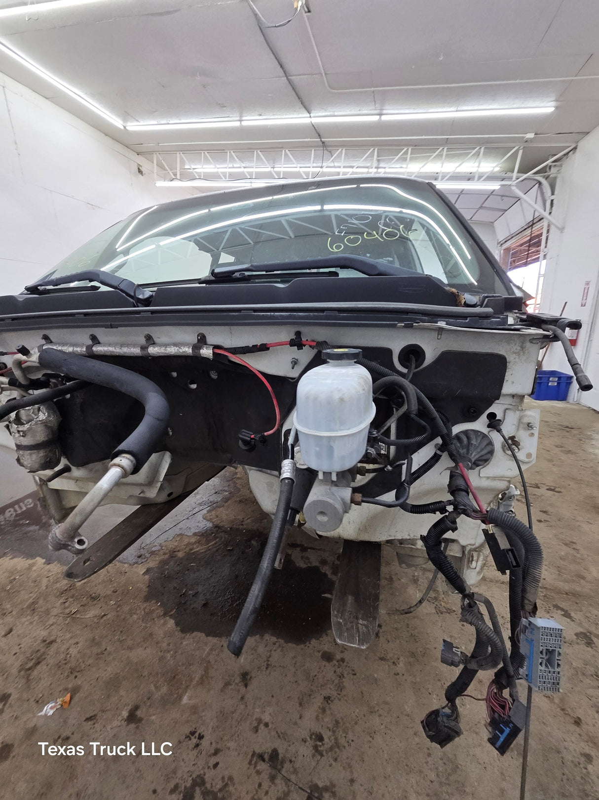 2007-2013 Chevrolet Silverado / GMC Sierra 1500 2500 3500 HD Extended Cab Duramax
