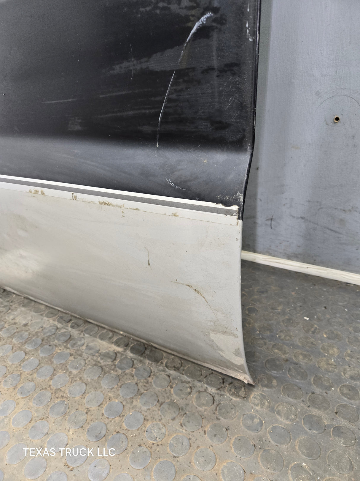 1999-2011 Ford Super Duty LH Driver Side Rear Crew Cab Door F250 F350 F450 F550