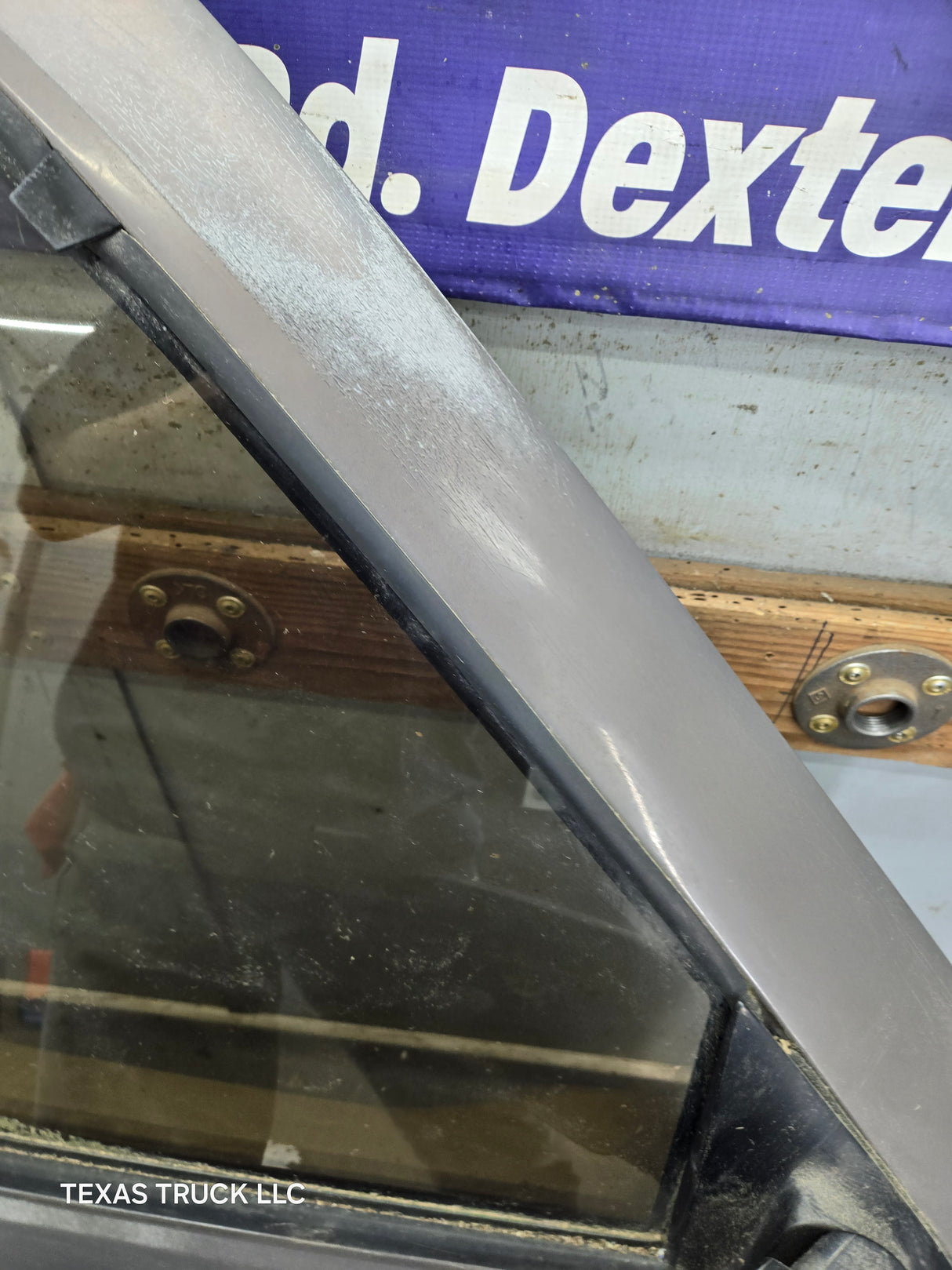 1988-2000 Chevrolet Silverado Suburban GMC Sierra RH Front Passenger Door