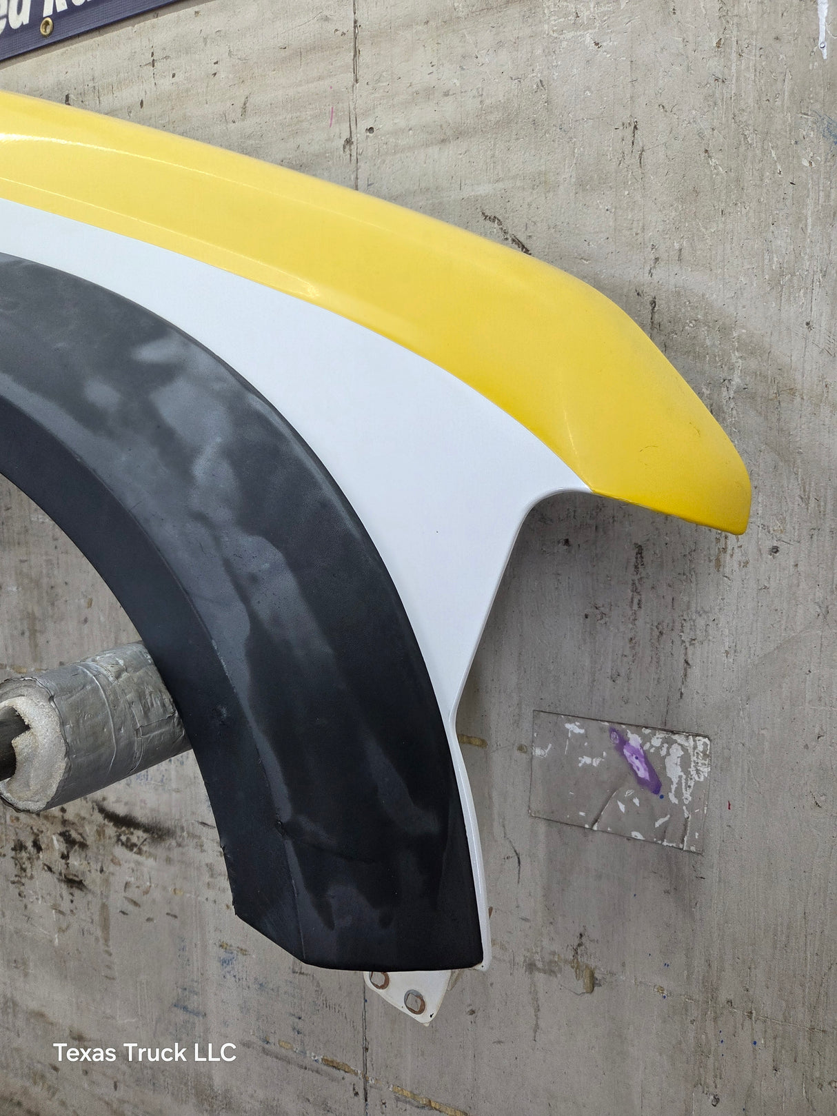 2011-2016 Ford Super Duty F450 F550 RH Passenger Side Front Fender