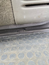 1988-2000 Chevrolet Silverado Suburban GMC Sierra RH Front Passenger Door