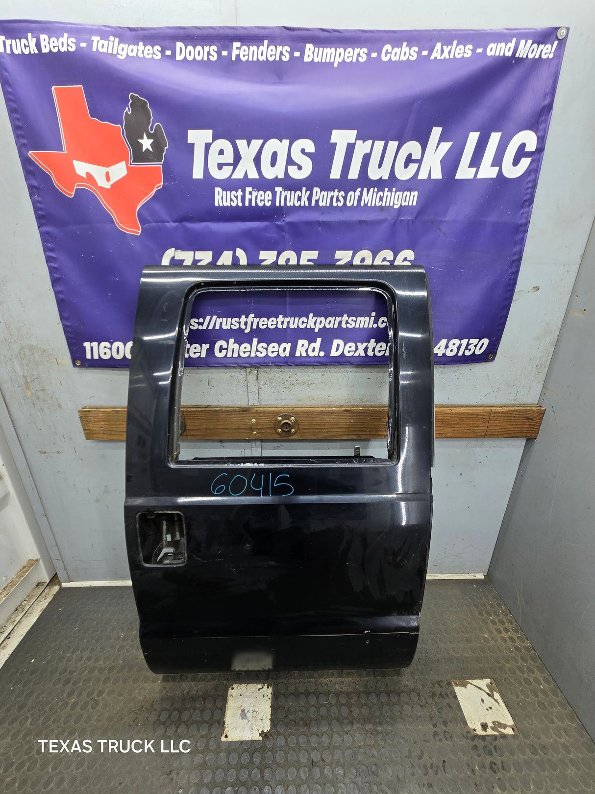 1999-2007 Ford Super Duty RH Passenger Side Rear Crew Cab Door F250 F350 F450 F550