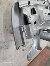 2003-2007 Chevrolet Silverado / Tahoe / Suburban 1500 2500 3500 HD RH Passenger Side "Cateye" Front Fender