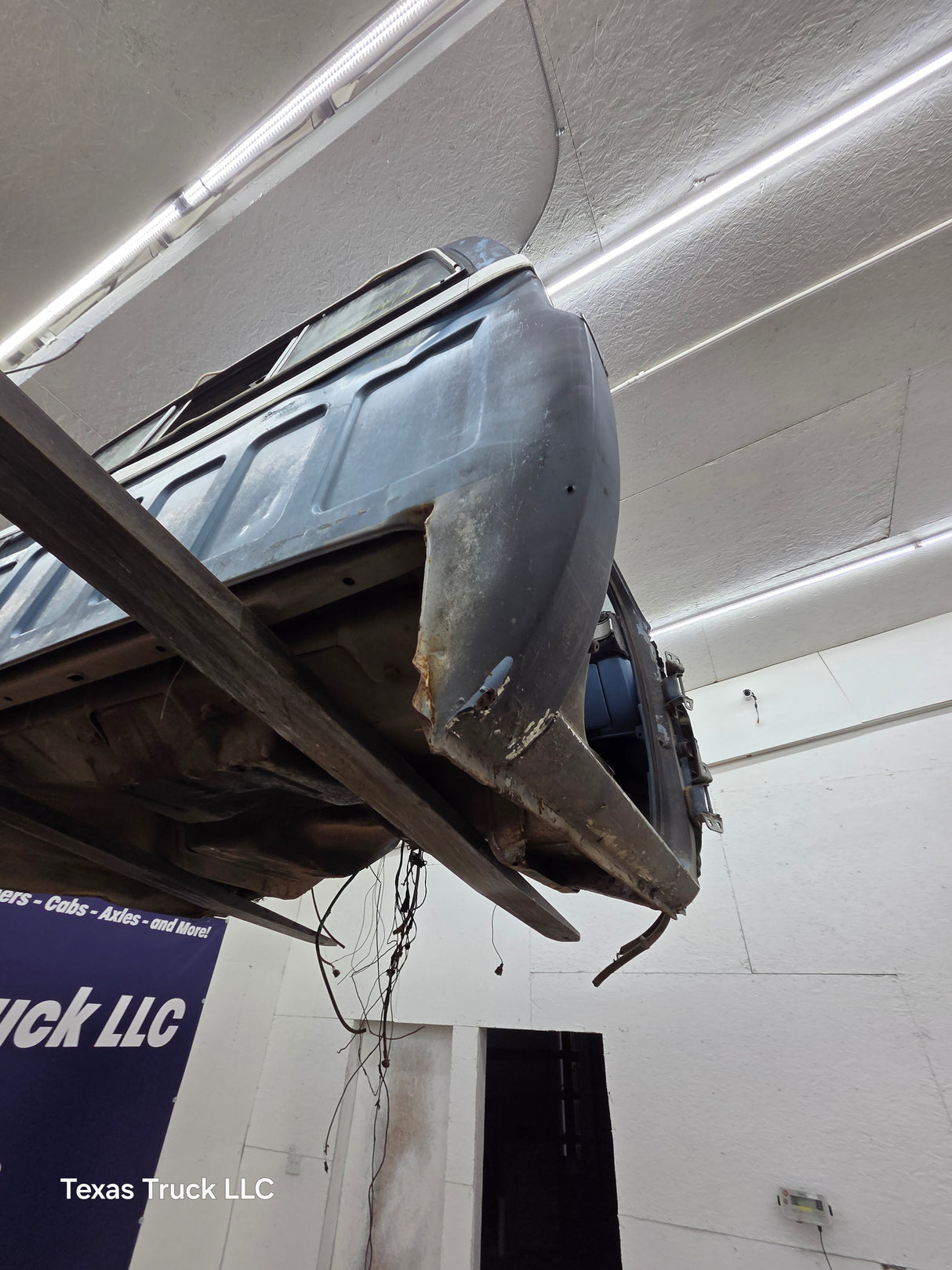 1973-1987 Chevrolet / GMC Square Body Regular Cab Truck Cab K series / C series