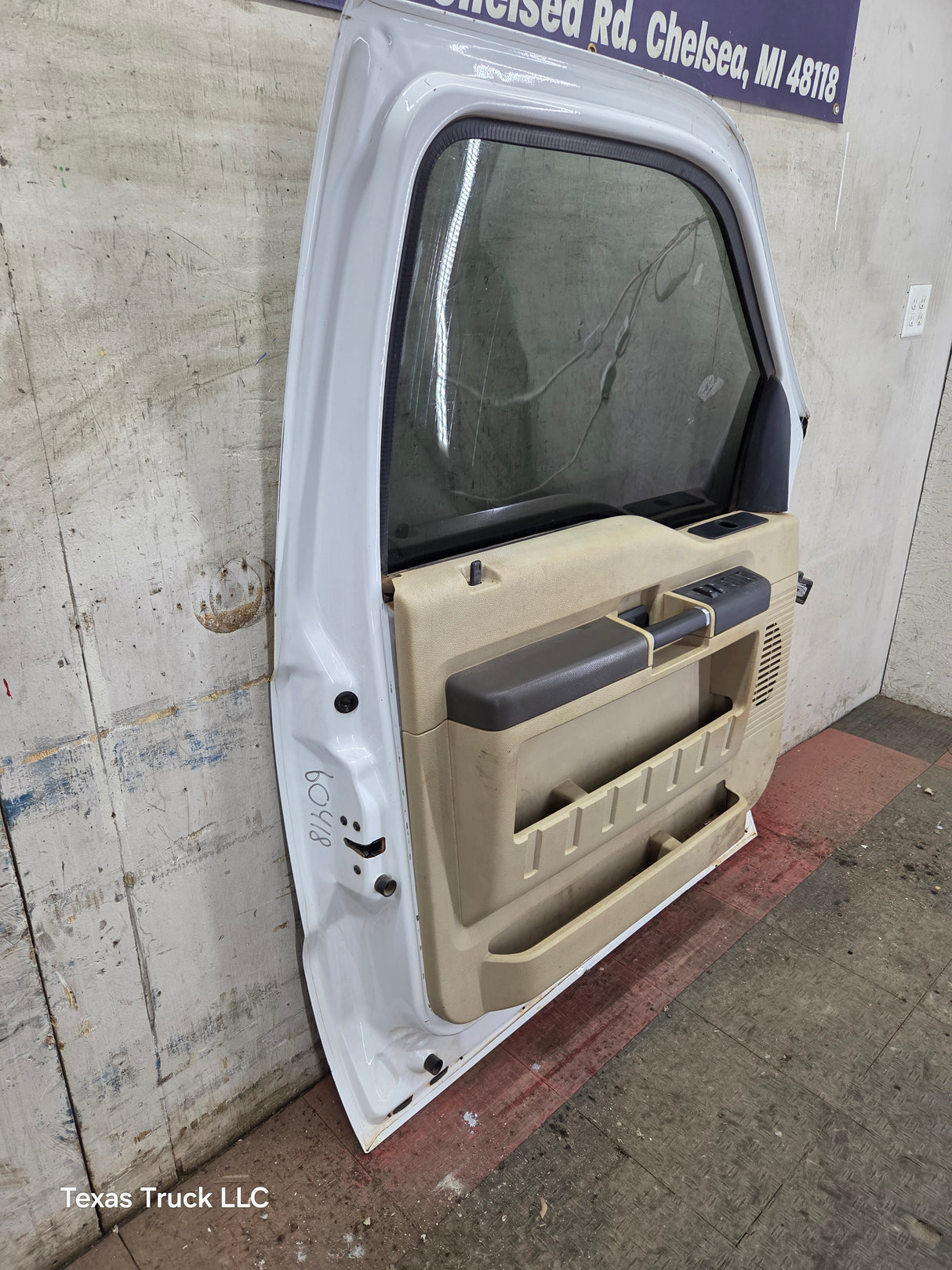 1999-2011 Ford Super Duty LH Driver Side Front Door F250 F350 F450 F550