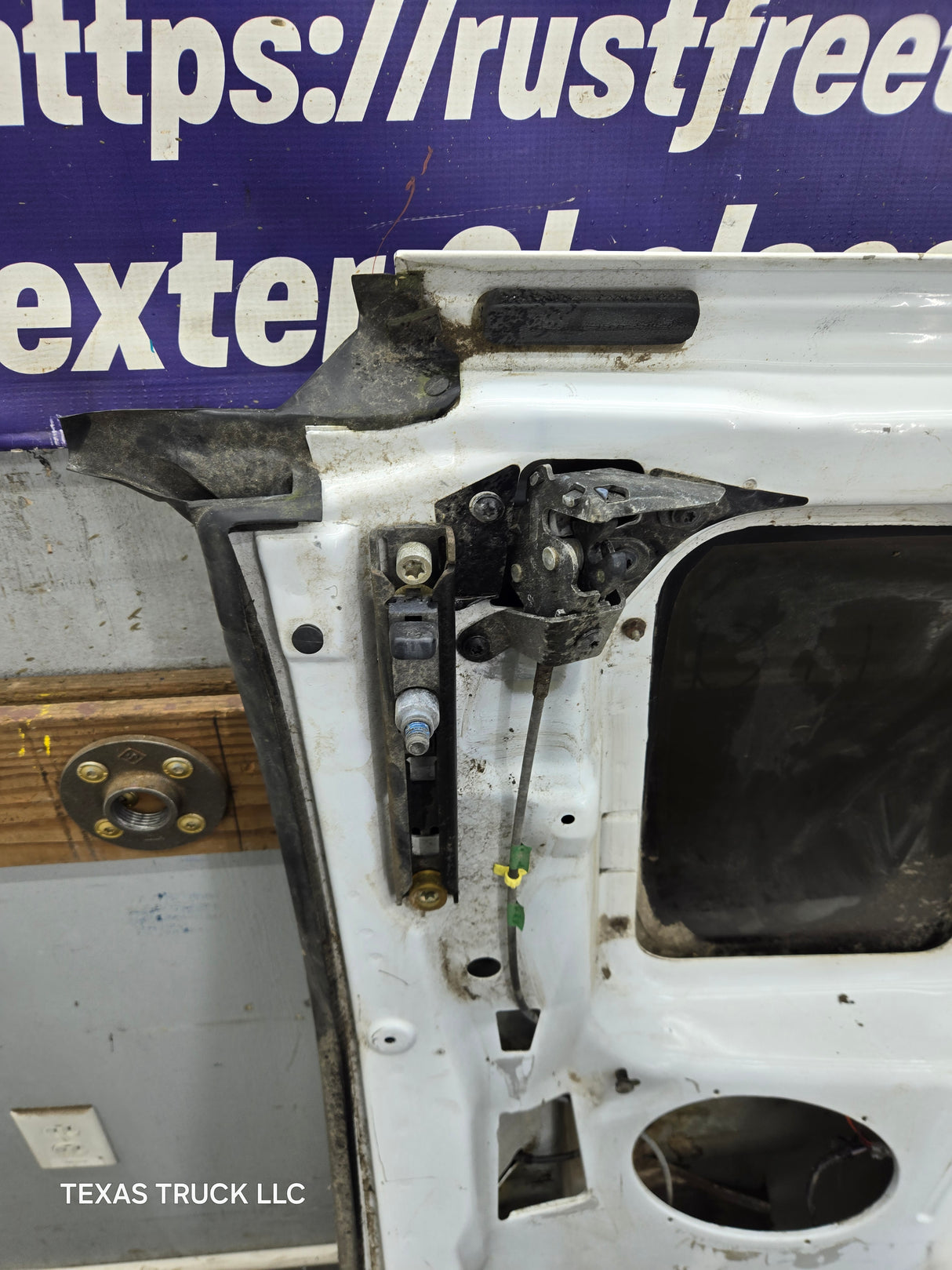 2003-2005 Ford Ranger Passenger Side Rear Right Hand Extended Cab Door