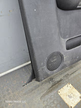 2007-2013 Chevrolet Silverado / GMC Sierra 1500 2500 3500 HD Passenger side Extended Cab RH Rear Door