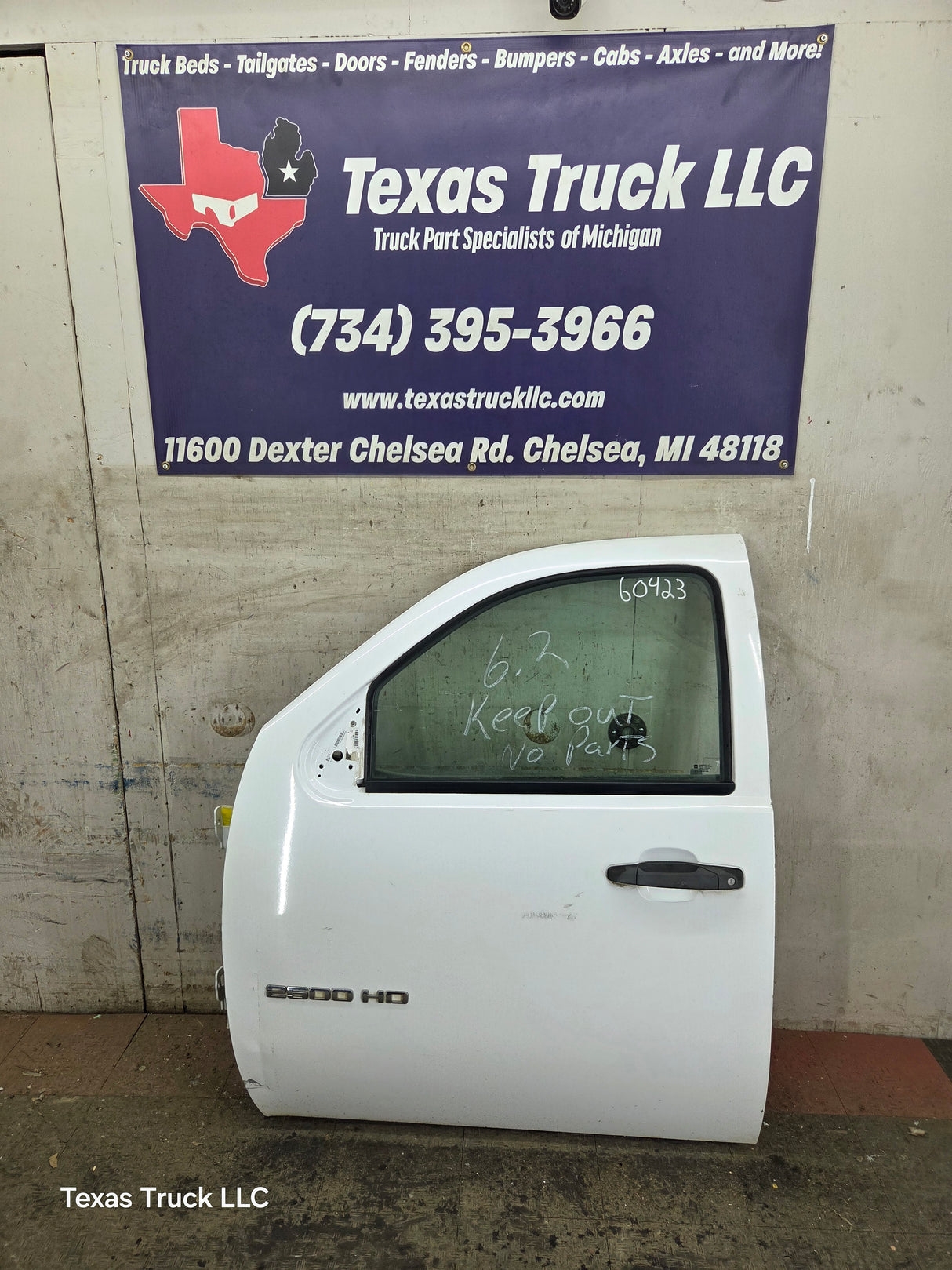 2007-2013 Chevrolet Silverado / GMC Sierra 1500 2500 3500 HD LH Front Driver Side Door
