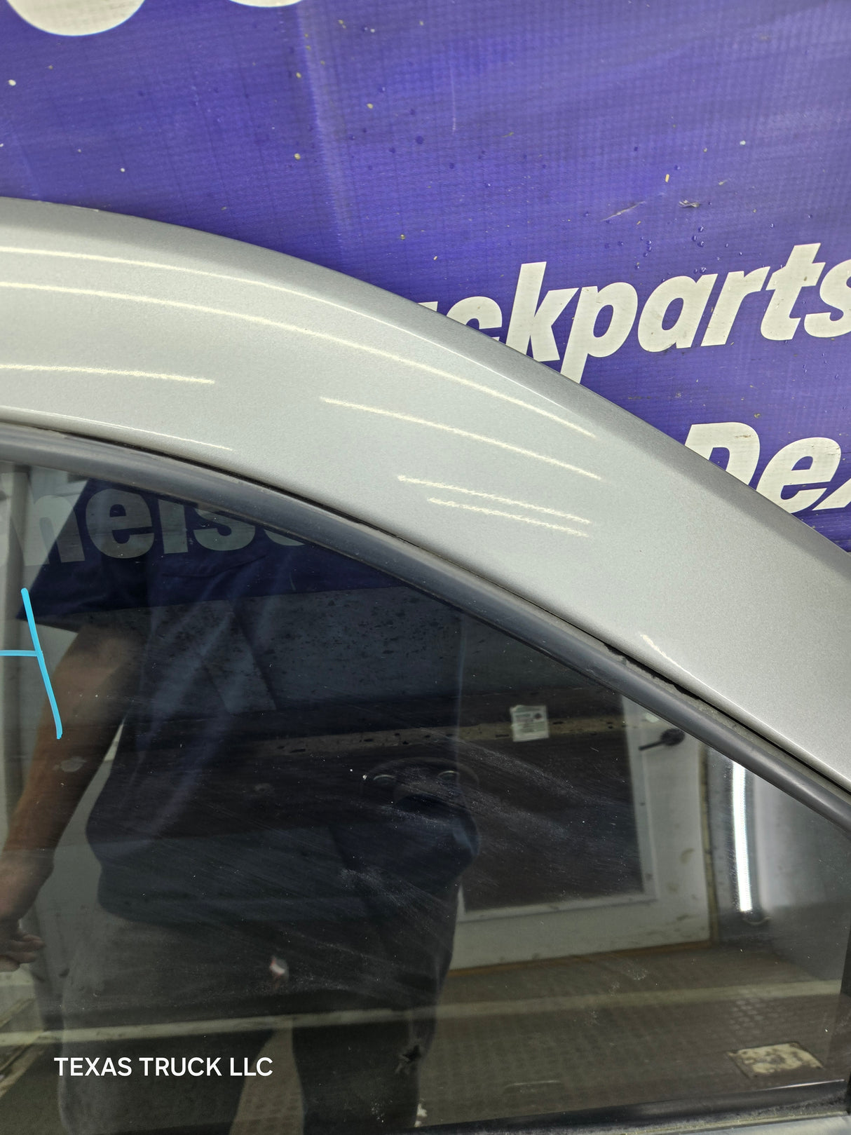 2004-2012 Chevrolet Colorado / GMC Canyon Passenger Side Crew Cab Door RH