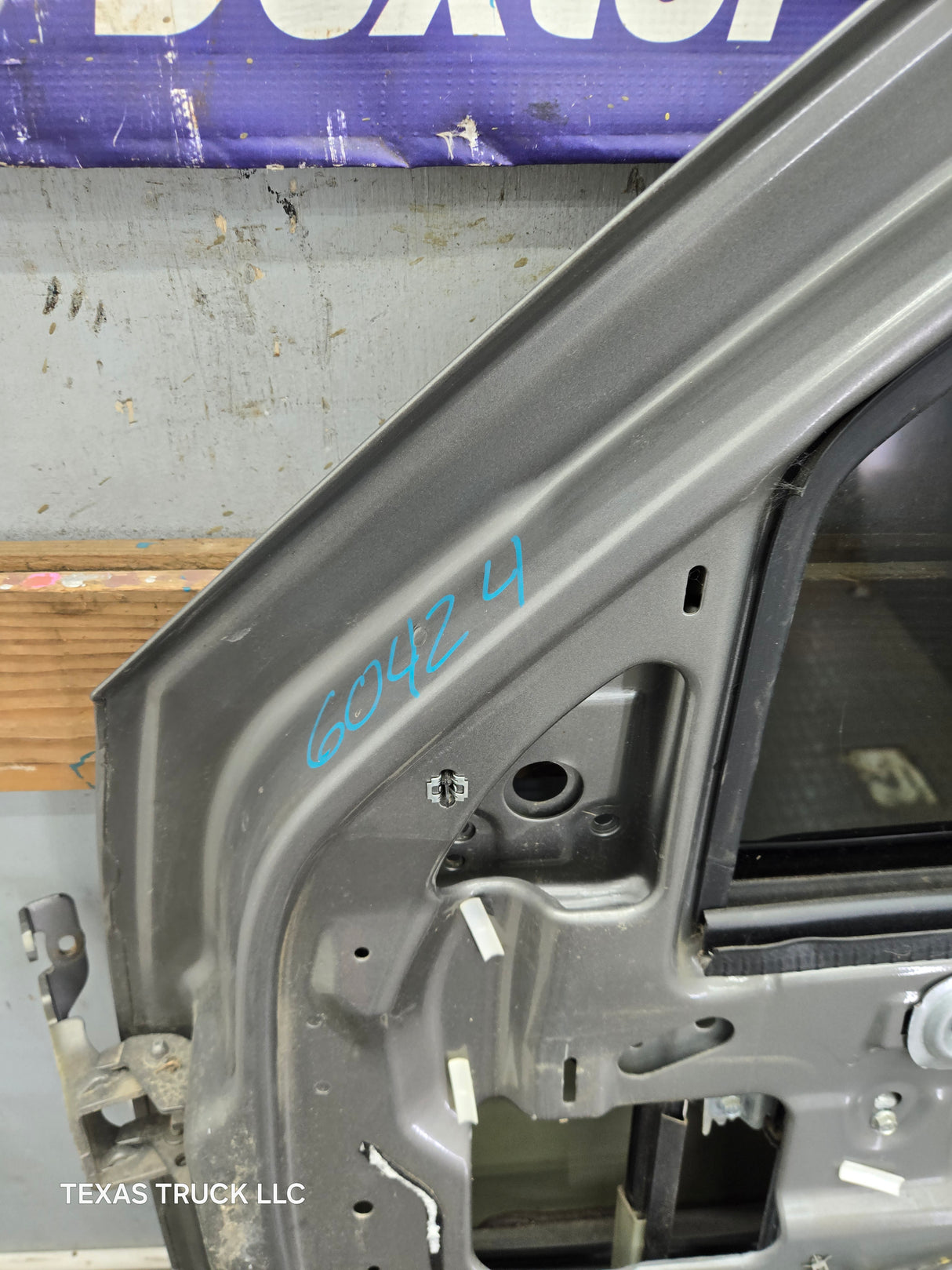 2004-2012 Chevrolet Colorado / GMC Canyon Passenger Side Crew Cab Door RH