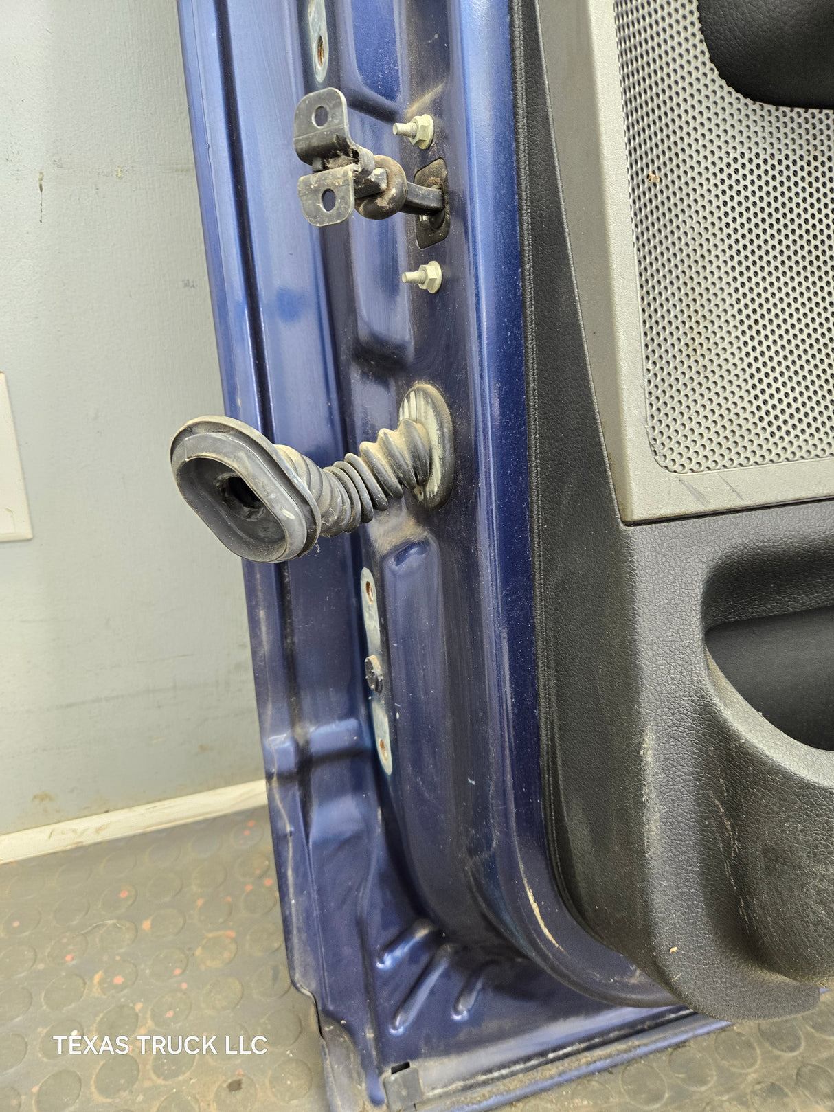 2004-2008 Ford F150 Rear Passenger Crew Cab Door