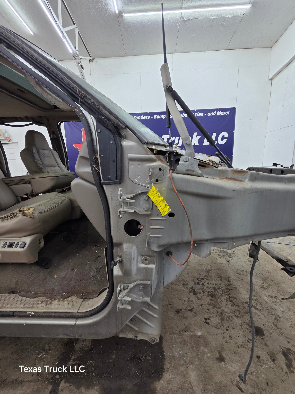 1999-2007 Ford Super Duty F250 F350 F450 F550 XLT 4 Door Crew Cab