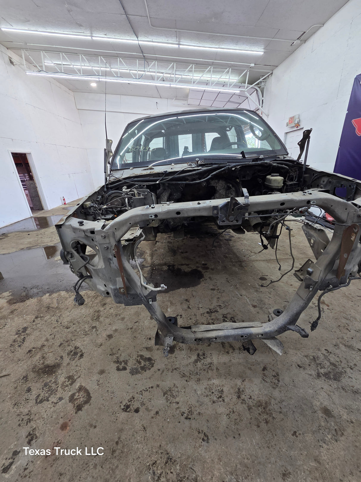 1999-2007 Ford Super Duty F250 F350 F450 F550 XLT 4 Door Crew Cab
