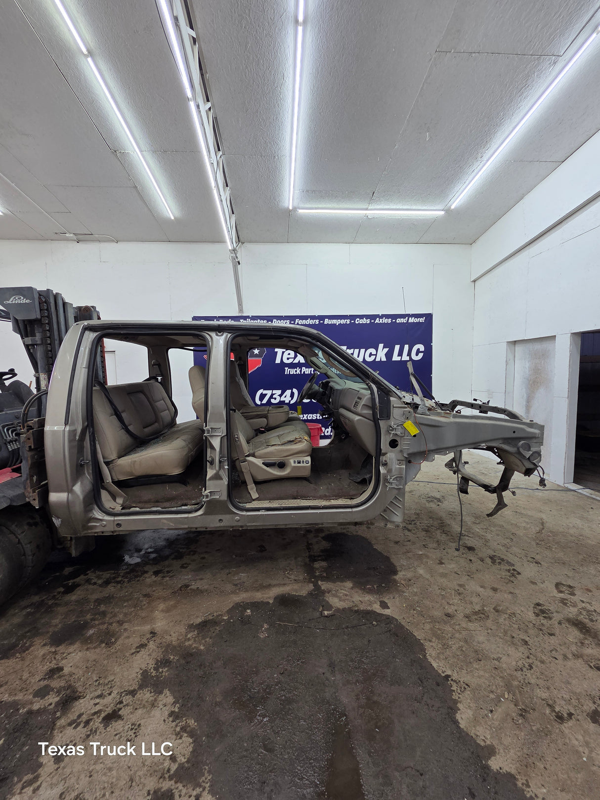 1999-2007 Ford Super Duty F250 F350 F450 F550 XLT 4 Door Crew Cab