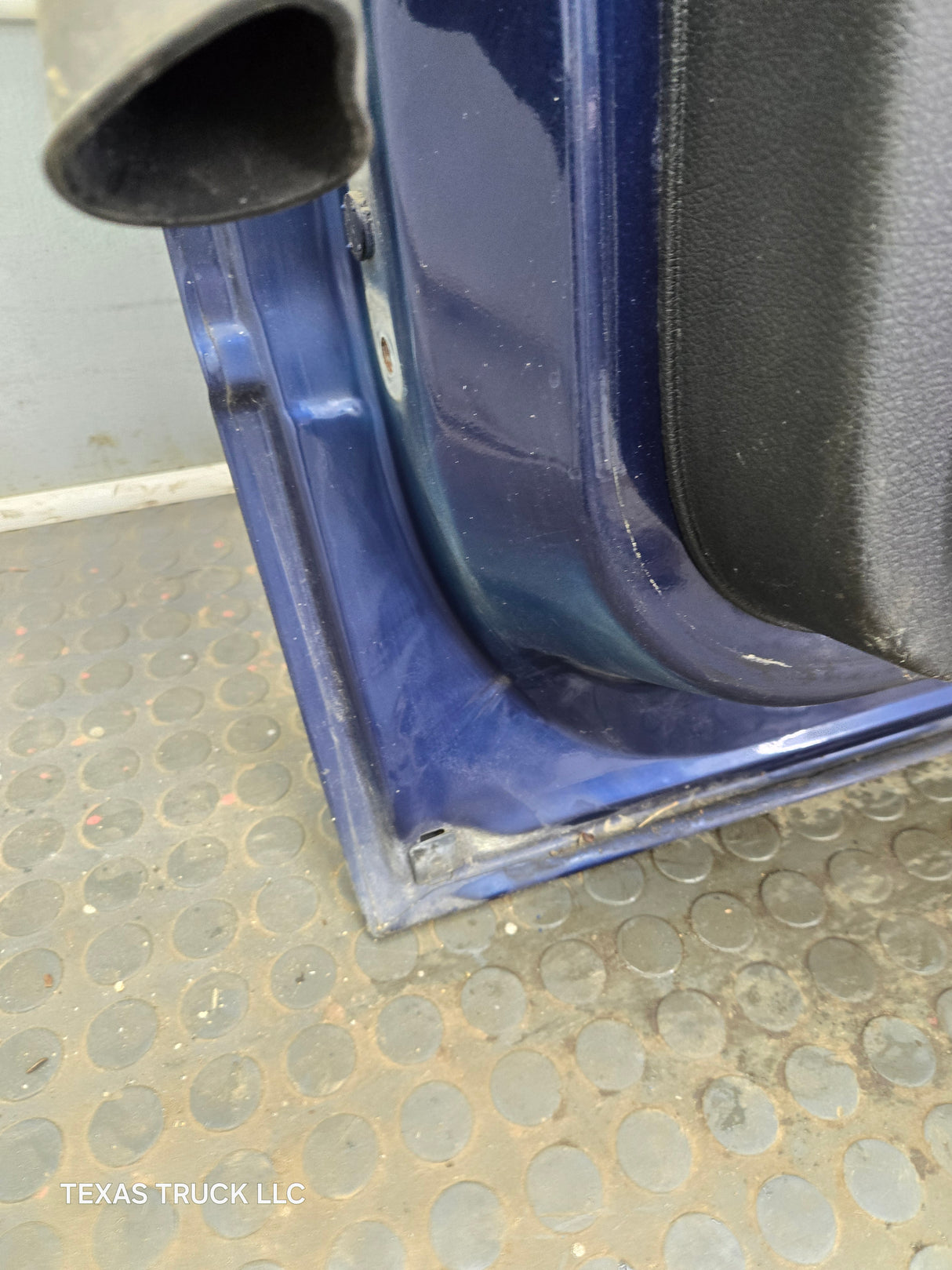 2004-2008 Ford F150 Crew Cab Passenger Side Front Door RH