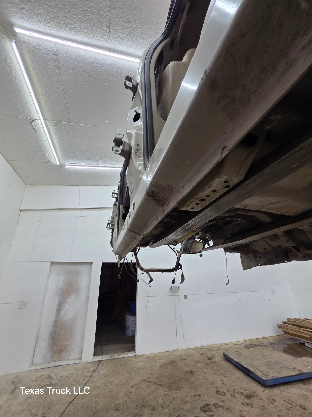 1999-2007 Ford Super Duty F250 F350 F450 F550 XLT 4 Door Crew Cab