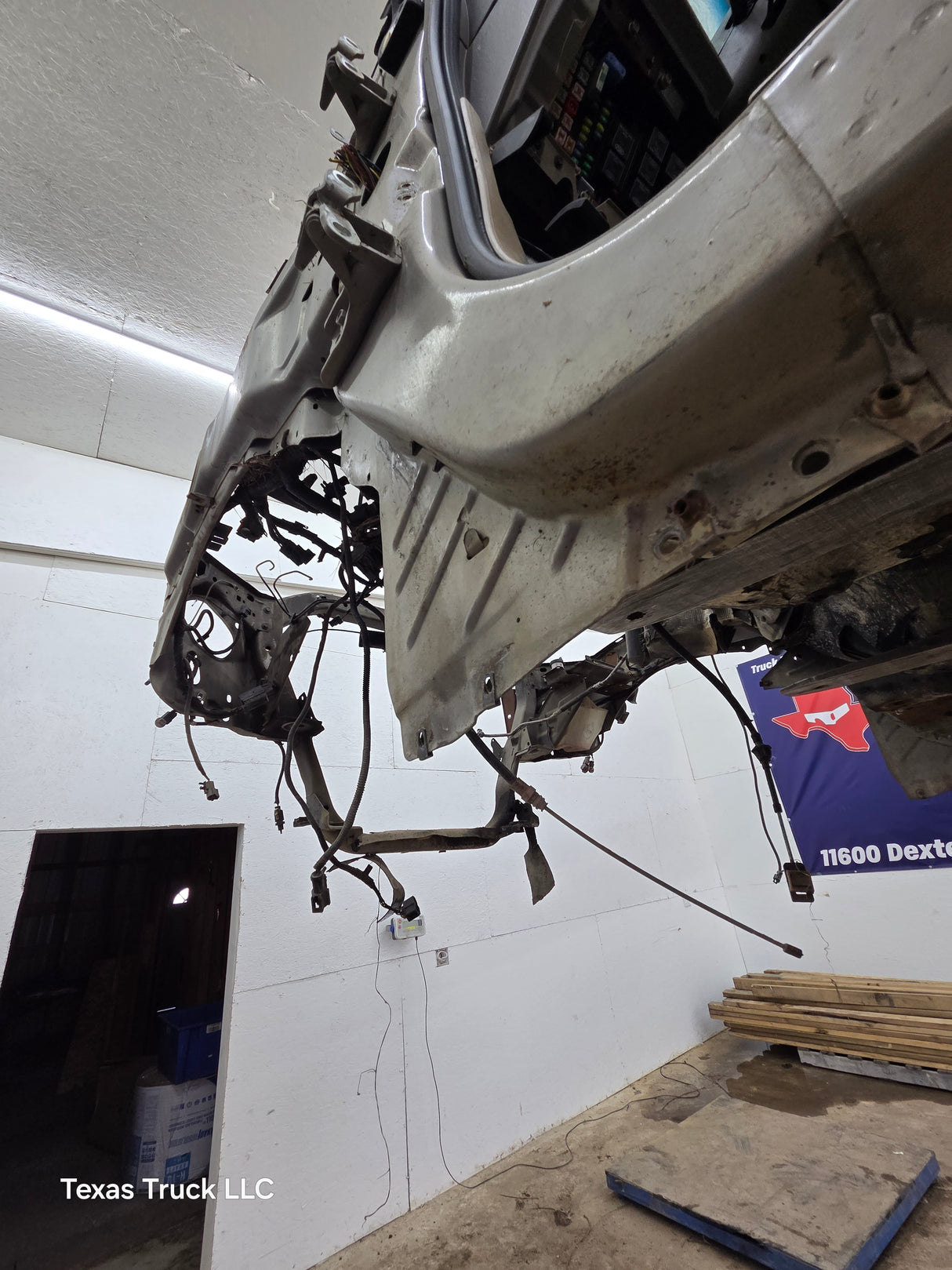 1999-2007 Ford Super Duty F250 F350 F450 F550 XLT 4 Door Crew Cab