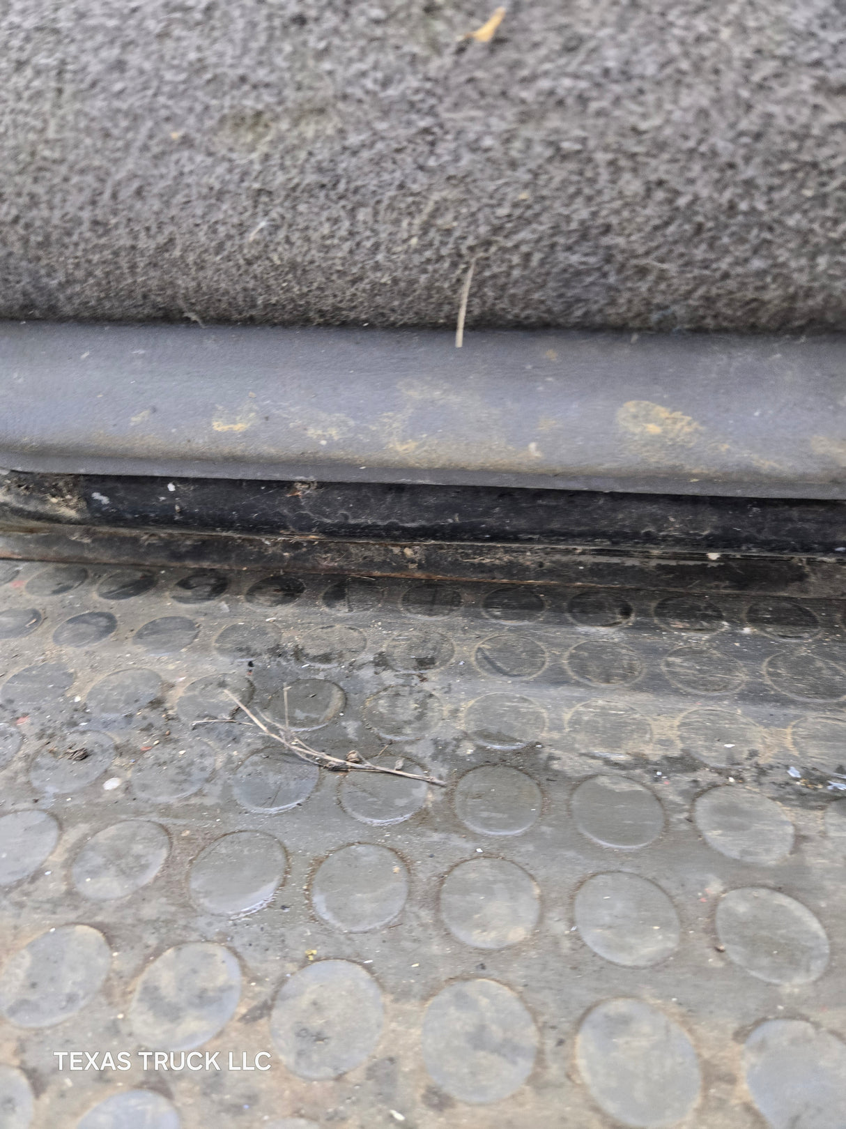 1994-2002 Dodge Ram 2nd Gen RH Passenger Side Front Door Regular Cab / 2 Door Ext Cab 1500 2500 3500 ROUND CORNER