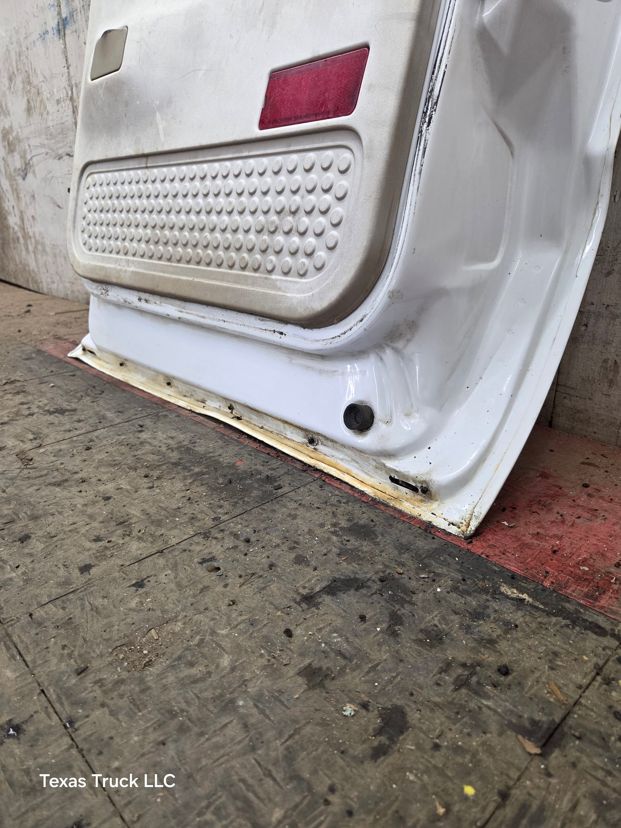1999-2011 Ford Super Duty F250 F350 F450 F550 RH Crew Cab Passenger Side Rear Door