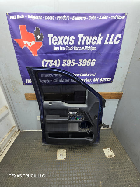 2004-2008 Ford F150 Crew Cab Driver Side Front Door LH