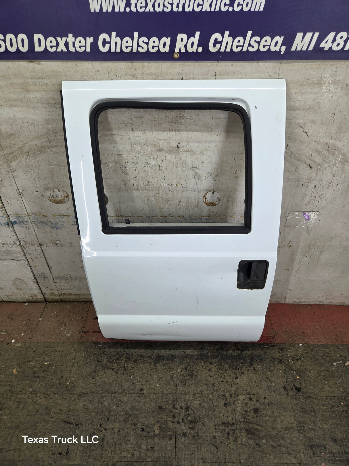 1999-2011 Ford Super Duty LH Driver Side Rear Crew Cab Door F250 F350 F450 F550