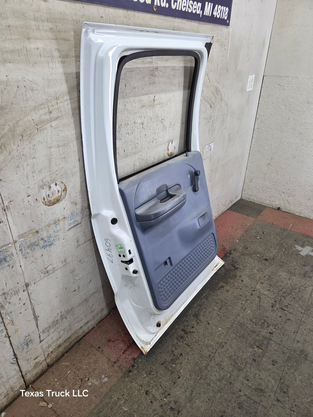 1999-2011 Ford Super Duty LH Driver Side Rear Crew Cab Door F250 F350 F450 F550
