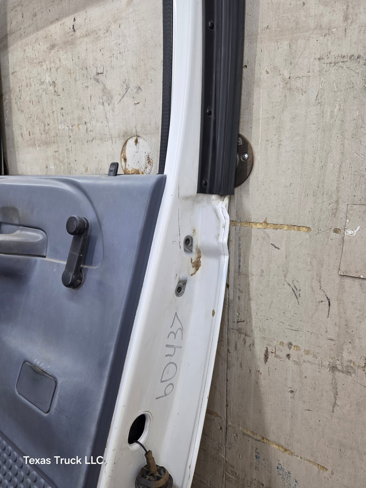 1999-2011 Ford Super Duty LH Driver Side Rear Crew Cab Door F250 F350 F450 F550