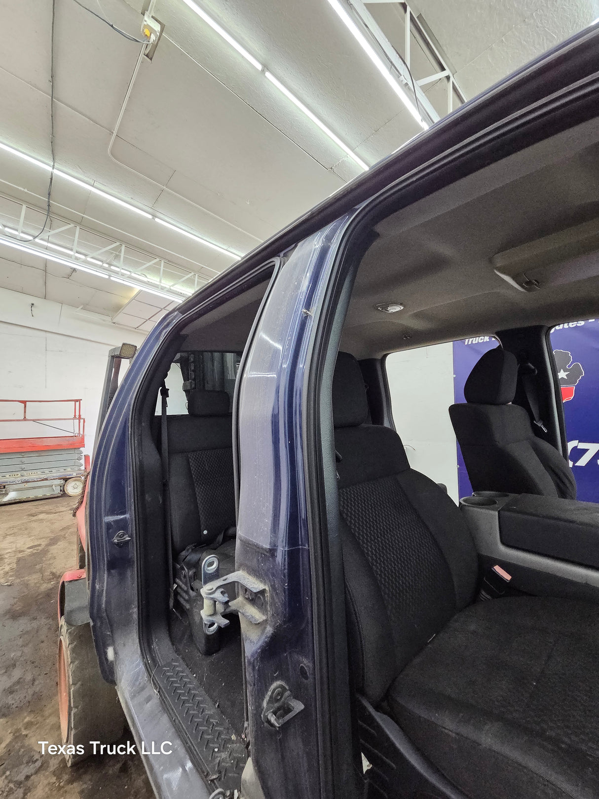2004-2008 Ford F150 4 Door Crew Cab