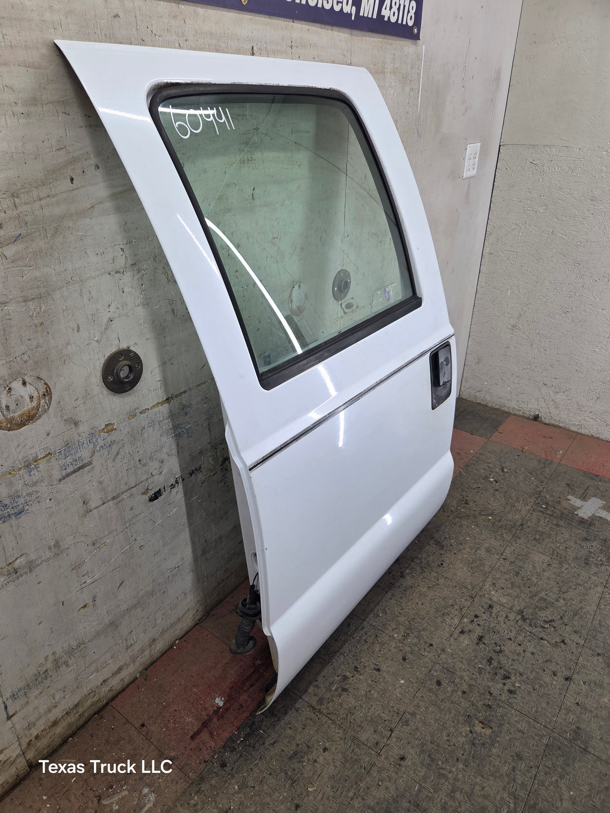 1999-2011 Ford Super Duty LH Driver Side Rear Crew Cab Door F250 F350 F450 F550