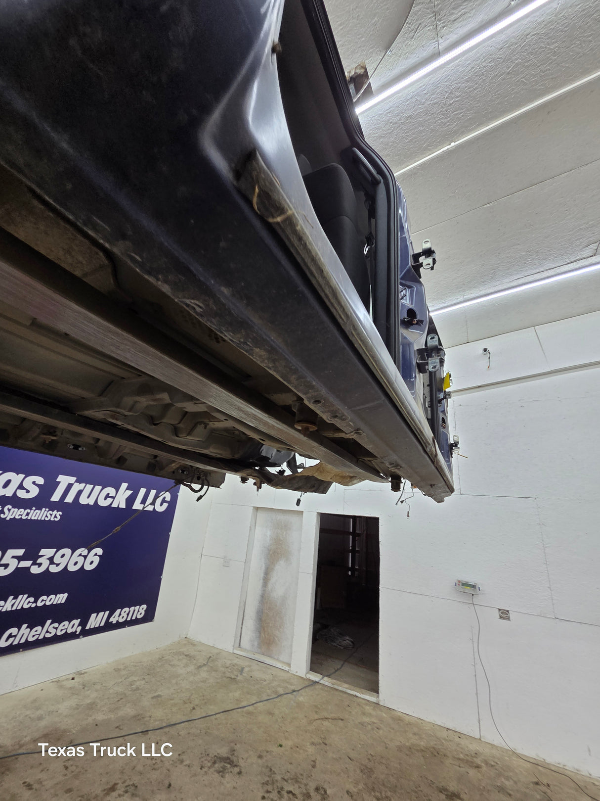 2004-2008 Ford F150 4 Door Crew Cab