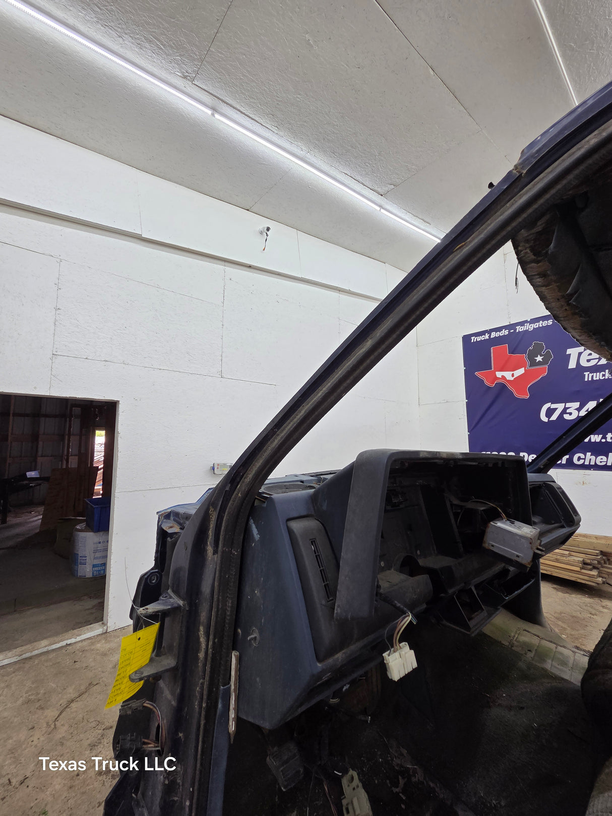 1988-2000 Chevrolet Silverado GMC Sierra Regular Cab