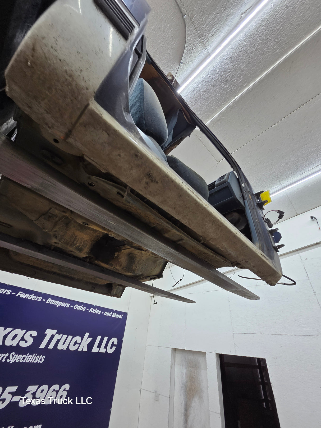 1988-2000 Chevrolet Silverado GMC Sierra Regular Cab