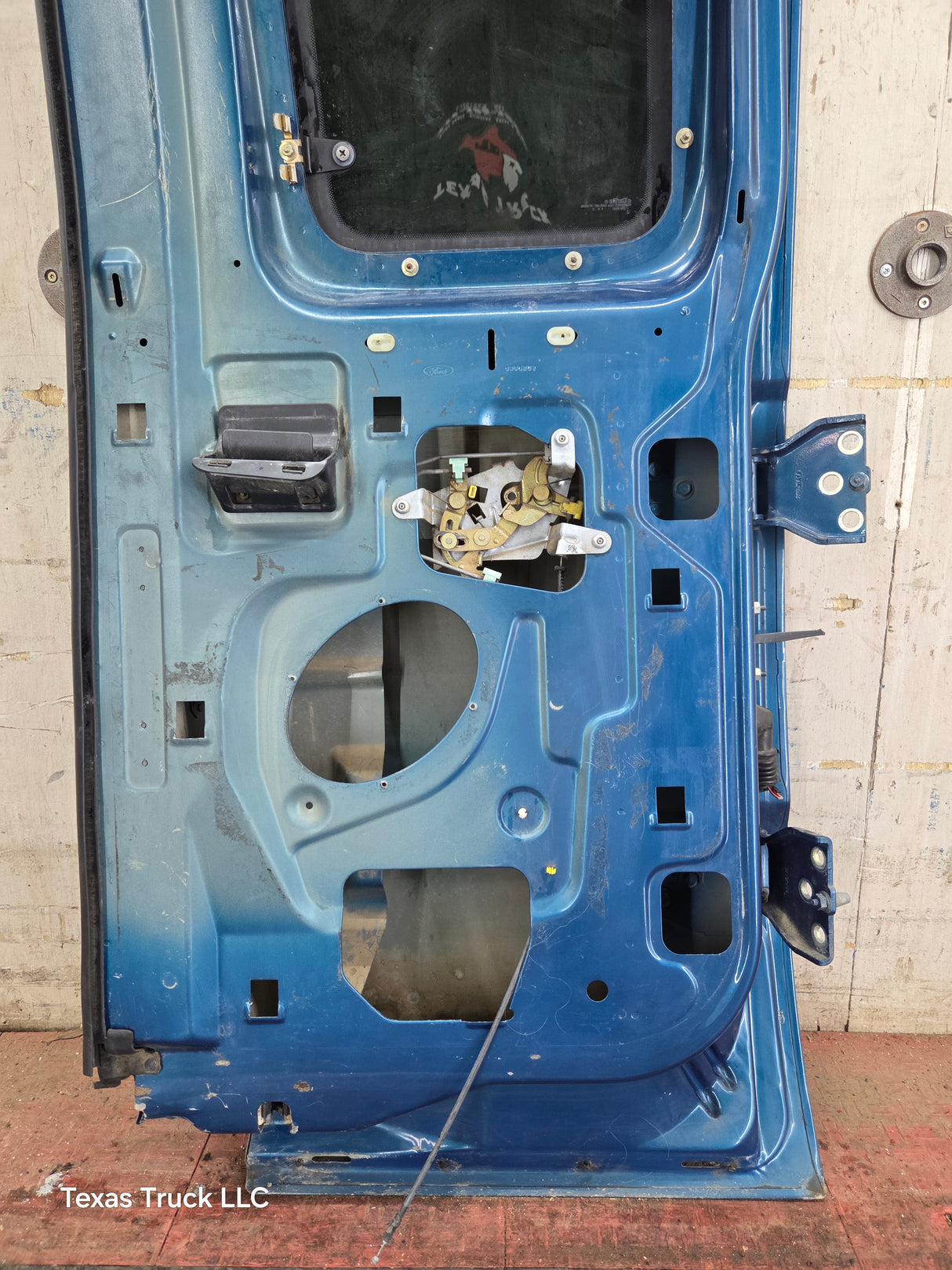 1999-2007 Ford Super Duty F250 F350 F450 F550 RH Extended Cab Passenger Rear Door