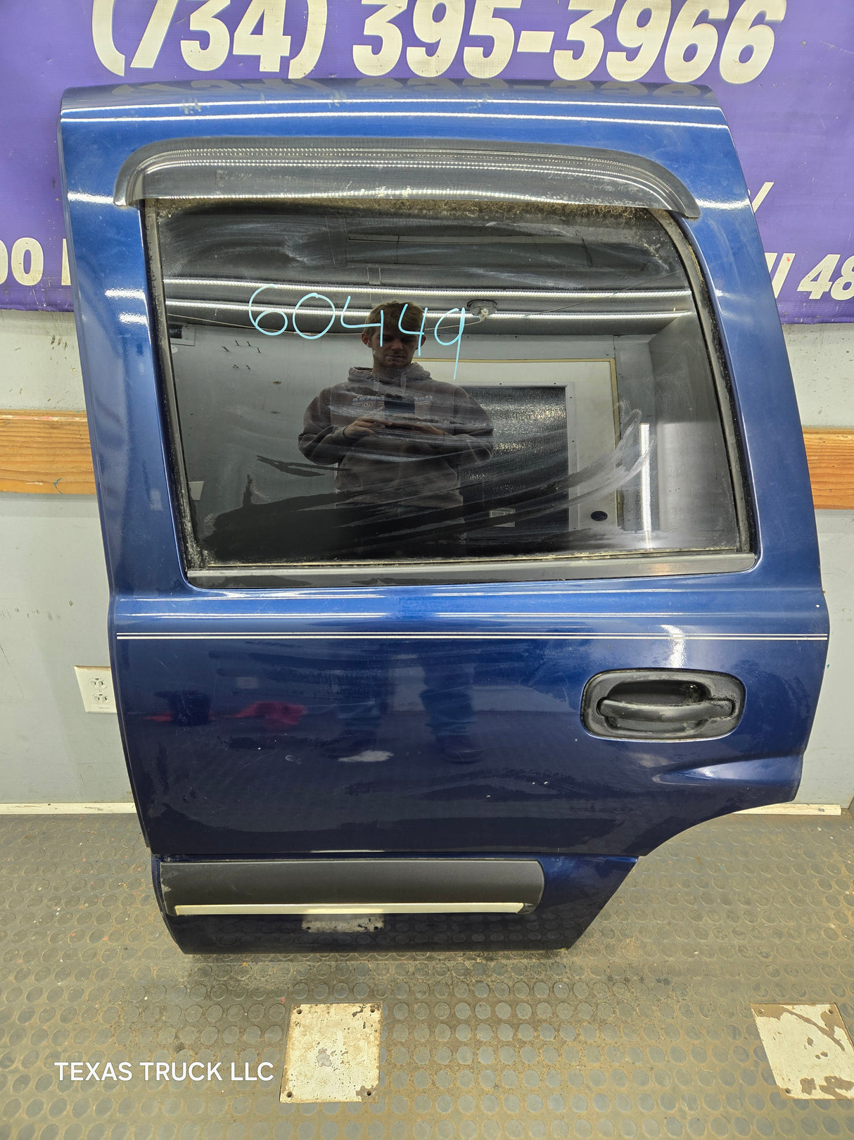 2001-2006 Chevrolet Tahoe / GMC Yukon 1500 2500HD Rear Driver Side Rear Door LH
