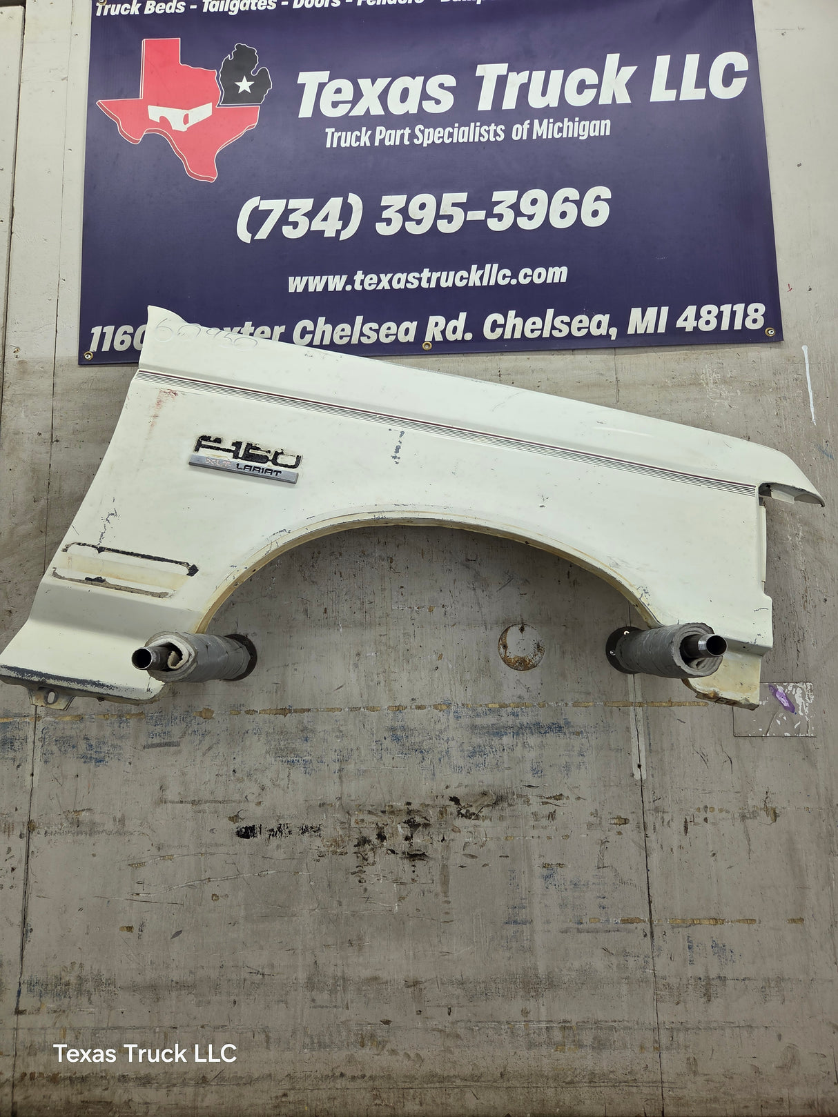 1987-1991 Ford F-150 F-250 F-350 F-450 F-550 Passenger side Fender