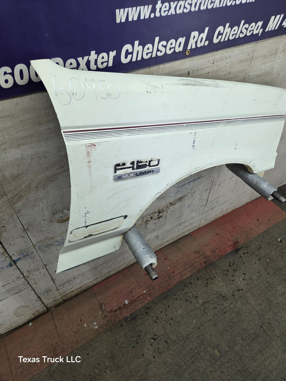 1987-1991 Ford F-150 F-250 F-350 F-450 F-550 Passenger side Fender