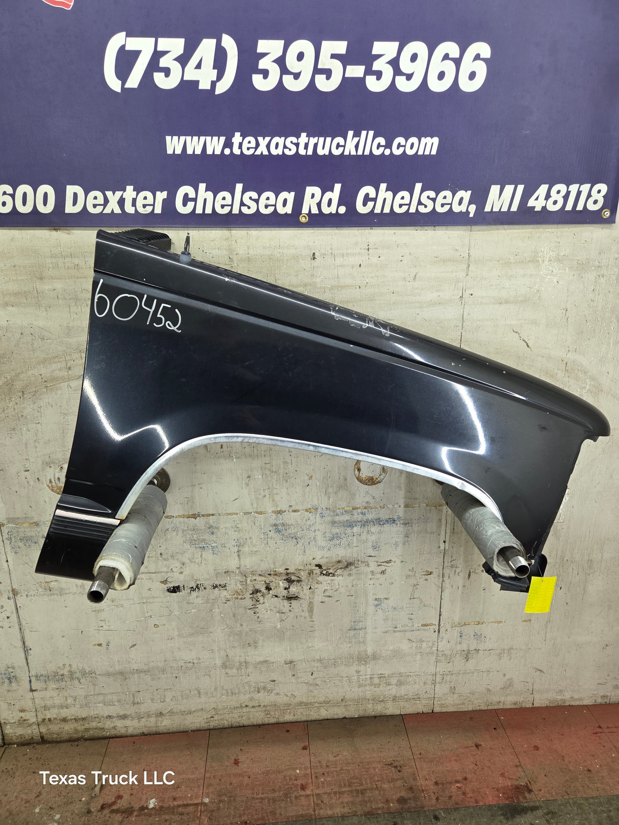 1988-1998 Chevrolet / GMC 1500 2500 3500 Right Hand Passenger Side Front Fender