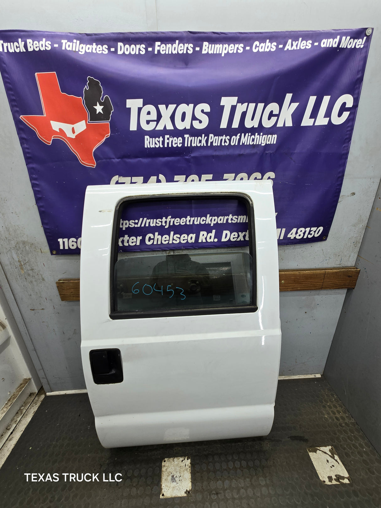 1999-2007 Ford Super Duty RH Passenger Side Rear Crew Cab Door F250 F350 F450 F550