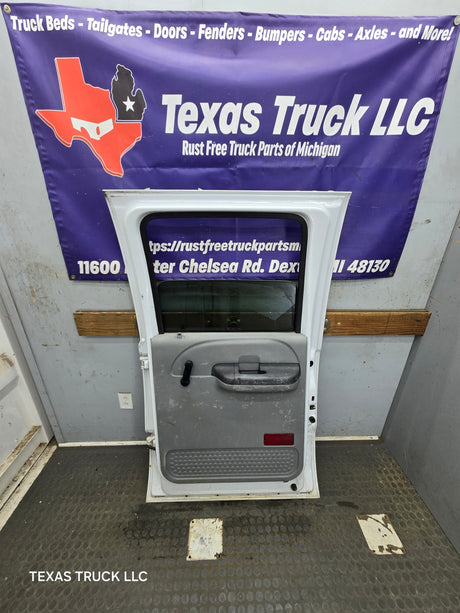 1999-2007 Ford Super Duty RH Passenger Side Rear Crew Cab Door F250 F350 F450 F550