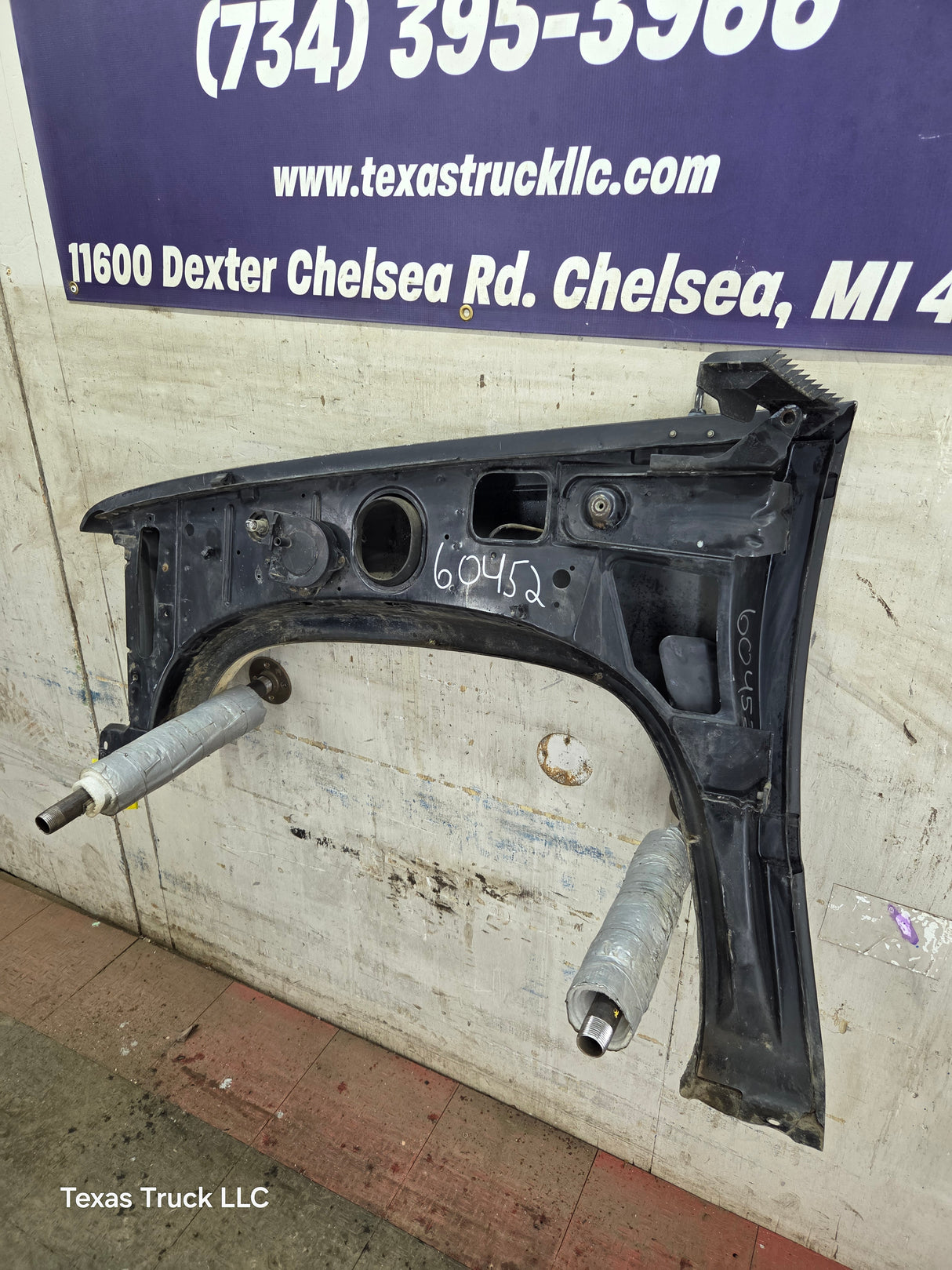 1988-1998 Chevrolet / GMC 1500 2500 3500 Right Hand Passenger Side Front Fender