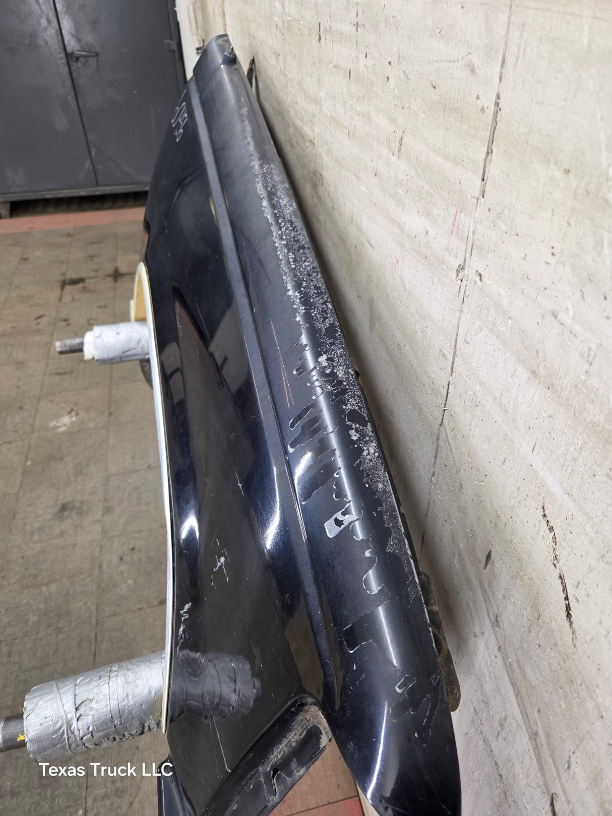 1988-1998 Chevrolet / GMC 1500 2500 3500 Right Hand Passenger Side Front Fender