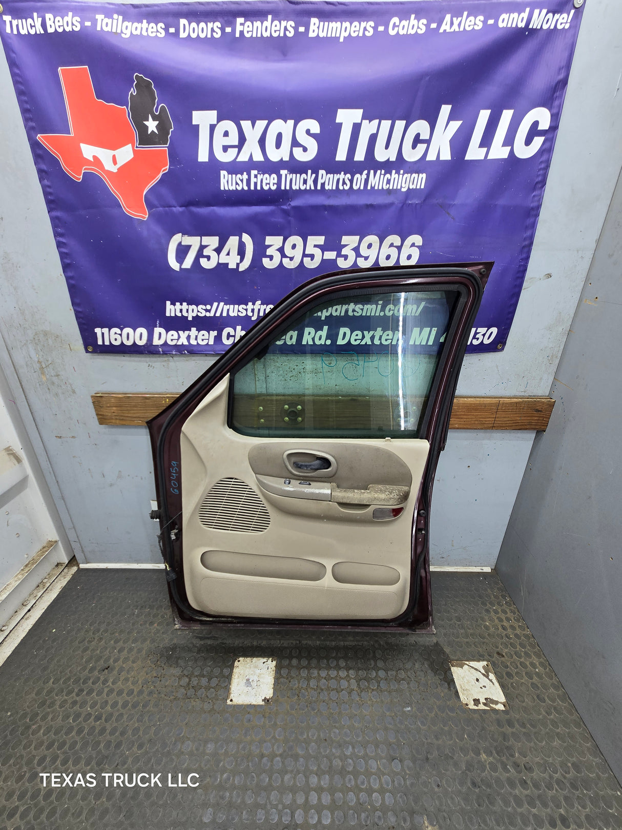 1997-2003 Ford F150 Crew Cab Passenger Side RH Front Door