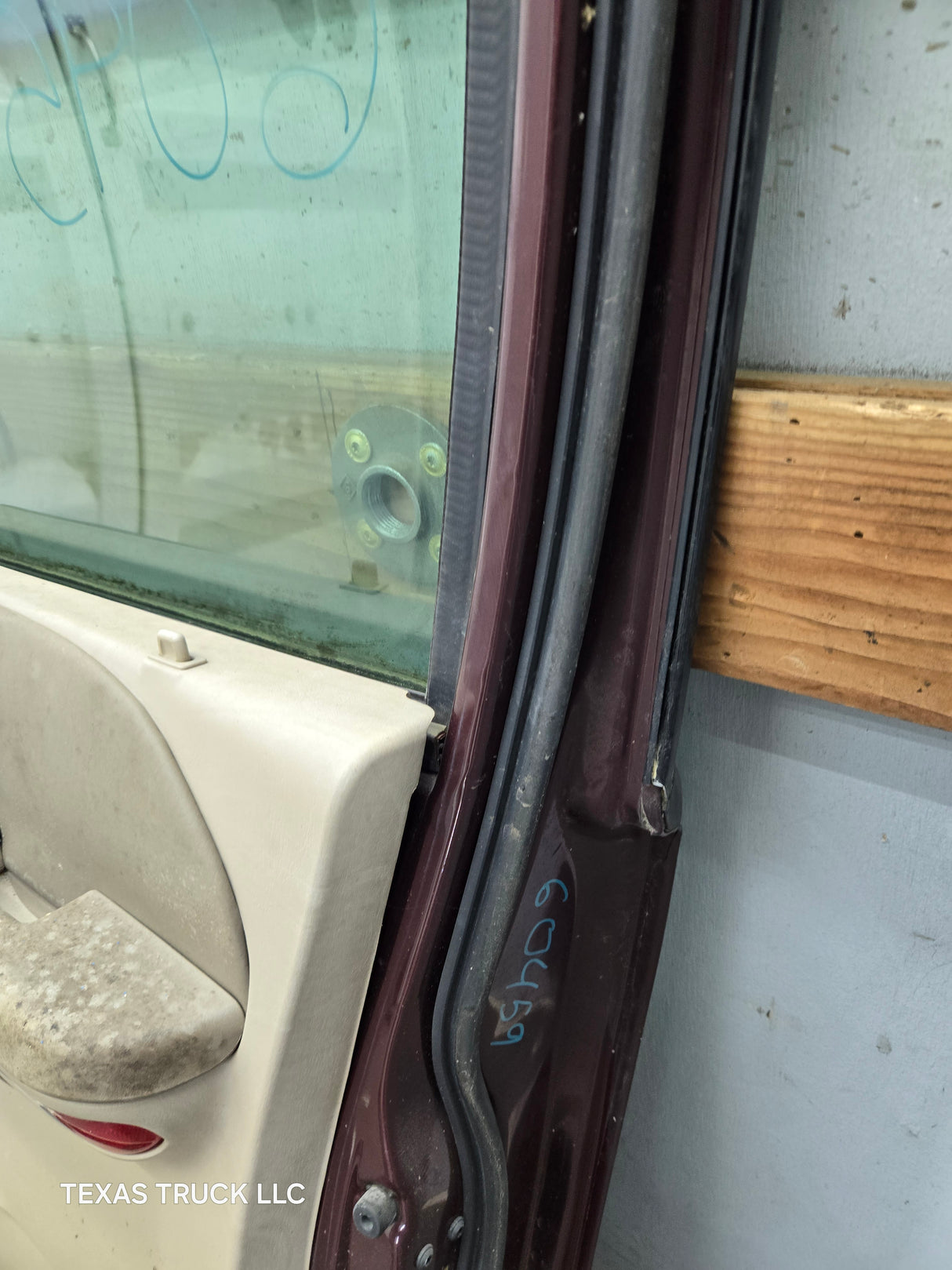1997-2003 Ford F150 Crew Cab Passenger Side RH Front Door