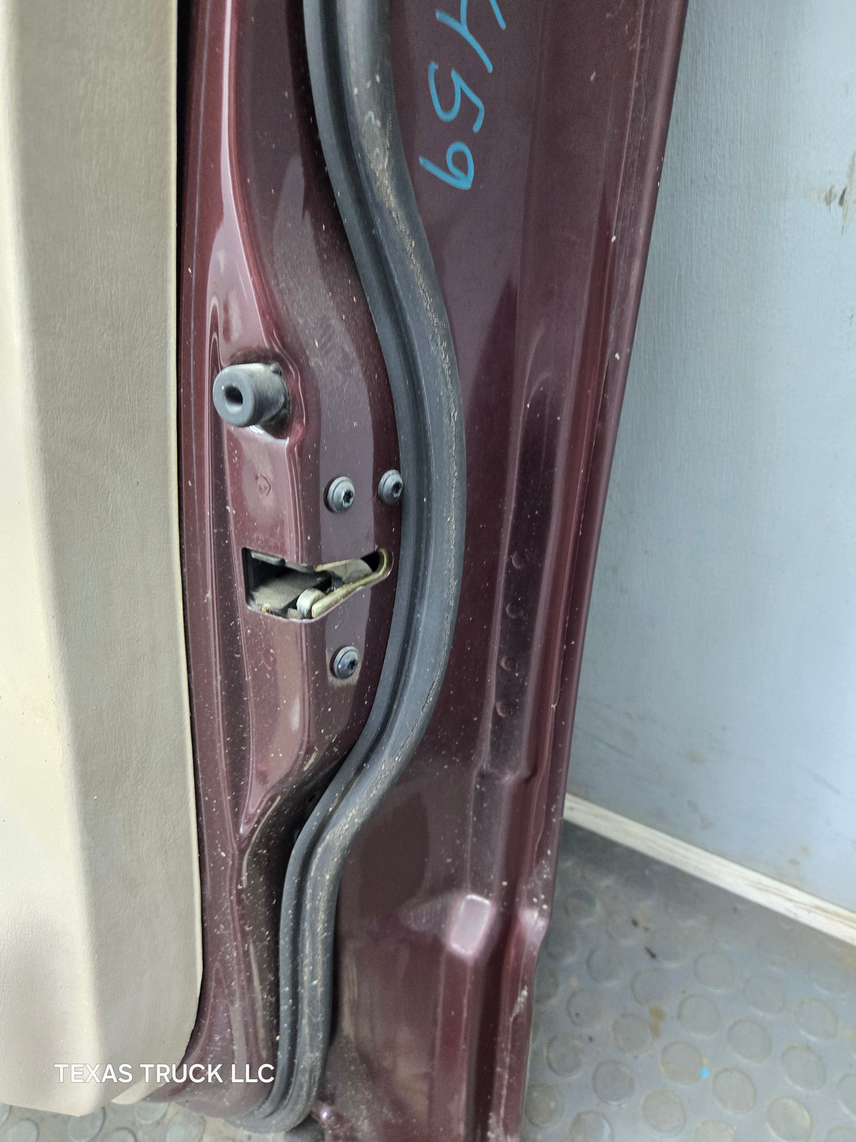 1997-2003 Ford F150 Crew Cab Passenger Side RH Front Door