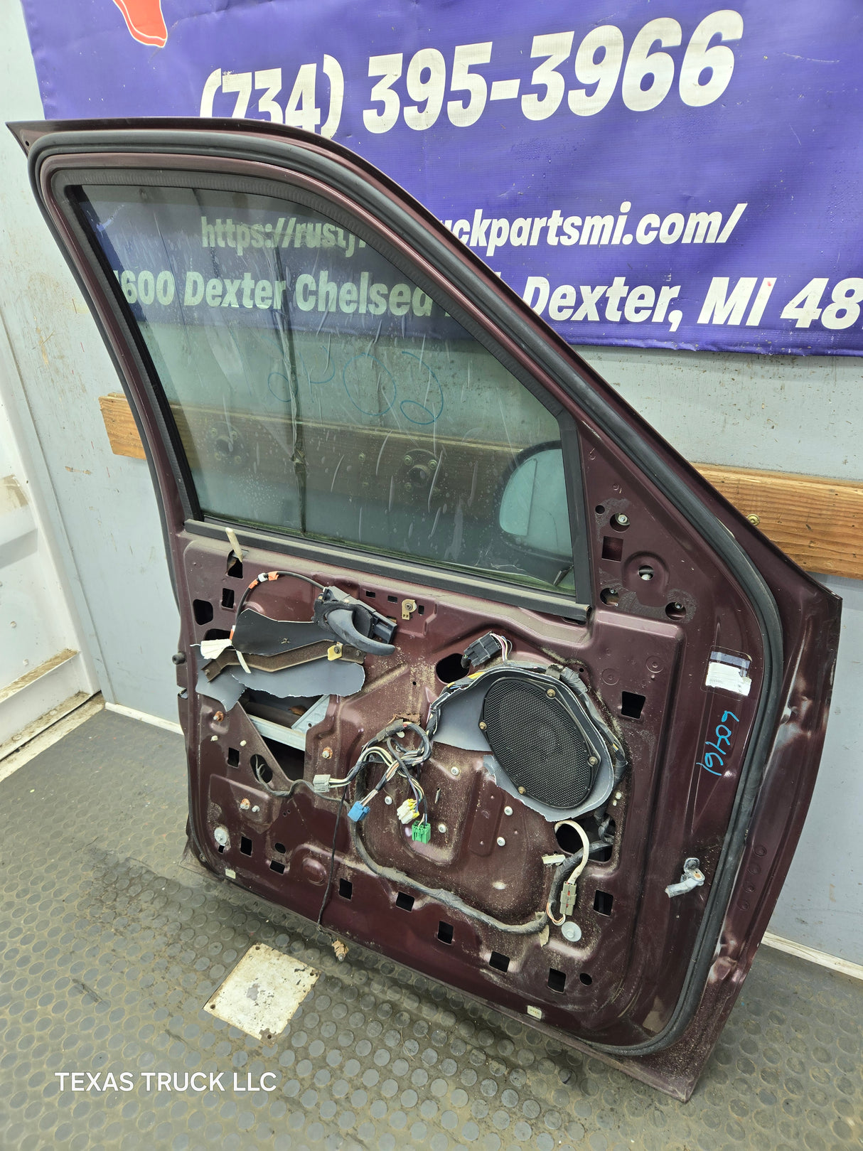 1997-2003 Ford F150 Crew Cab Driver Side LH Front Door