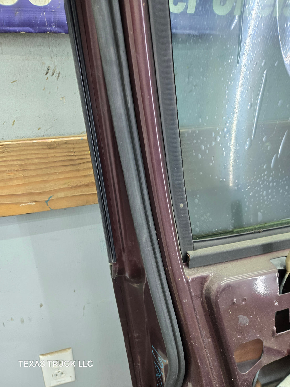 1997-2003 Ford F150 Crew Cab Driver Side LH Front Door