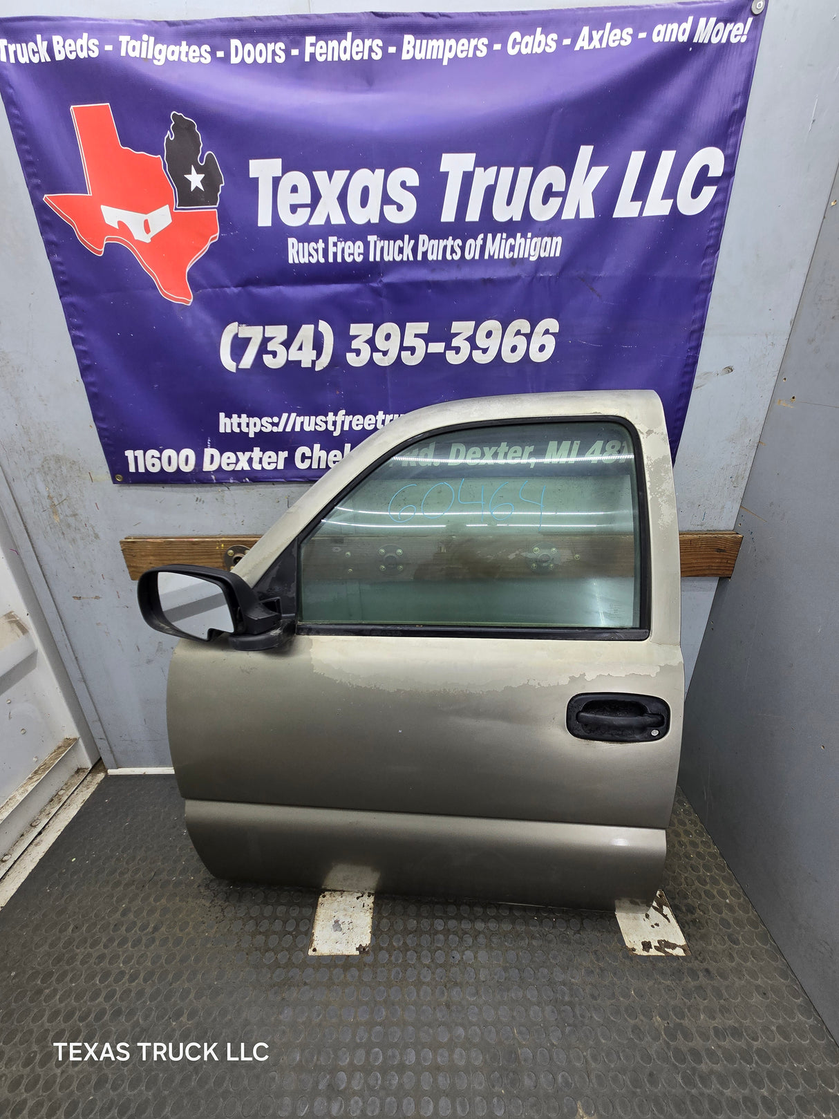 1999-2006 Chevrolet Silverado / GMC Sierra 1500 2500 3500 HD Front Driver Side Door LH