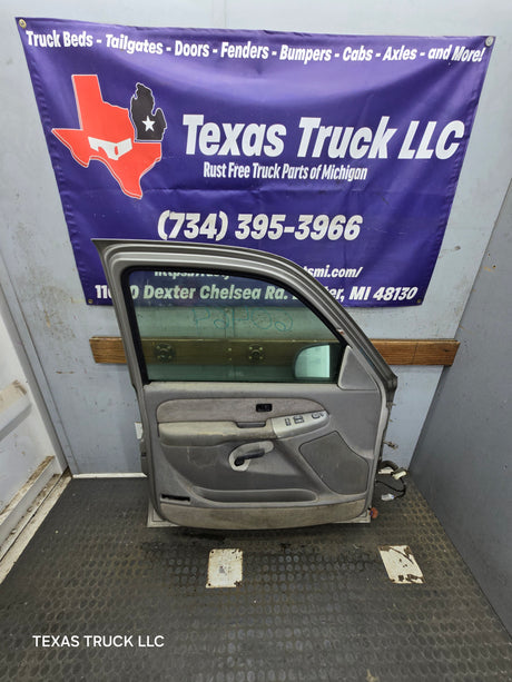 1999-2006 Chevrolet Silverado / GMC Sierra 1500 2500 3500 HD Front Driver Side Door LH